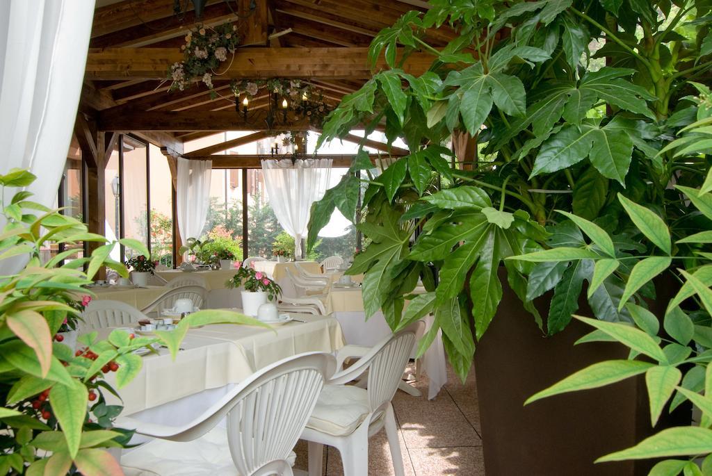 Hotel Ferro Di Cavallo Pavullo nel Frignano Exterior foto